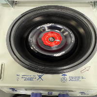 Eppendorf 5424R Refrigerated Centrifuge image 3
